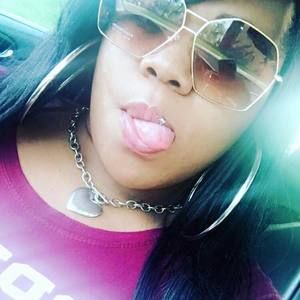 Meet your Posher, Joyce